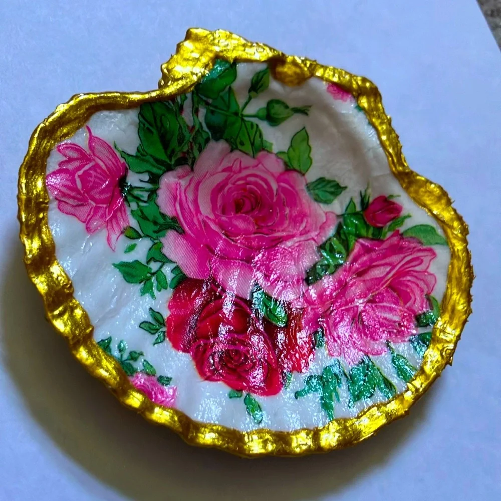 Handcrafted Shell Pink Floral Dish Decoupage - Picture 2 of 4